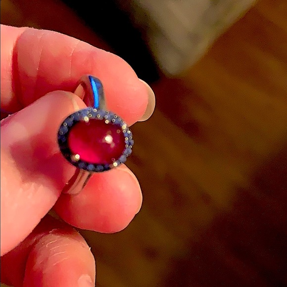 Ring - Picture 2 of 4